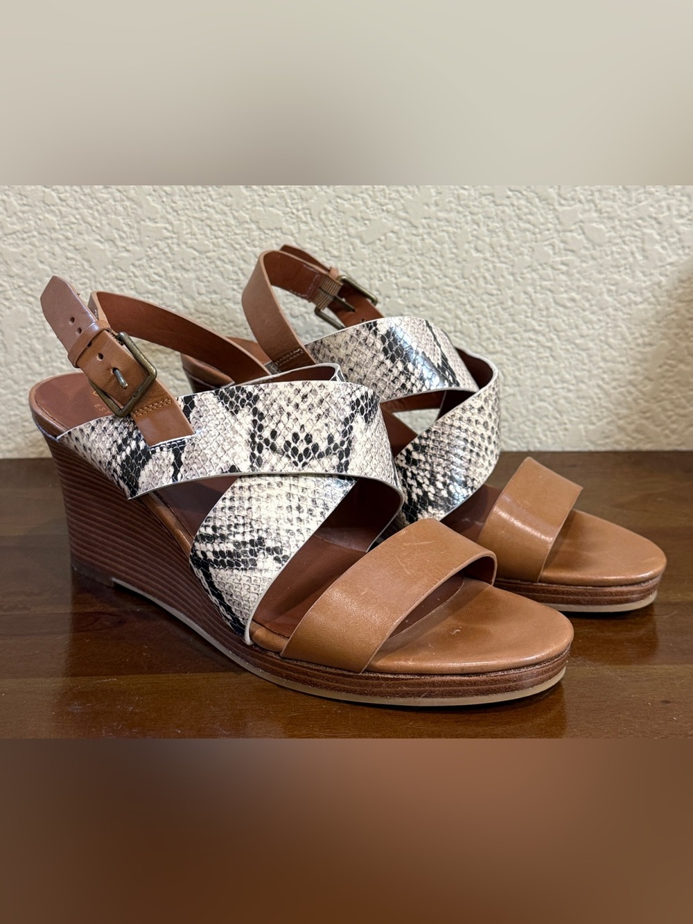 Cole Haan Leather Snake Platform Strap Platform Sandals Shoes Wedges Sz 9